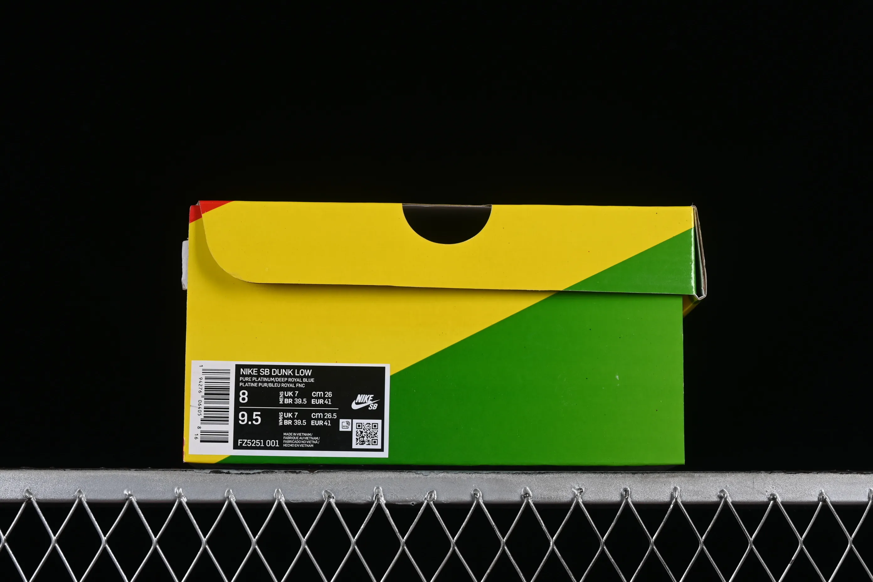 All Categories Nk SB Dunk Series Nk SB Dunk Low Low-top sneakers Z version Rayssa Leal x Nk SB Dunk Low Brazilian skateboarding goddess joint model SB low-top casual sneakers FZ5251-001